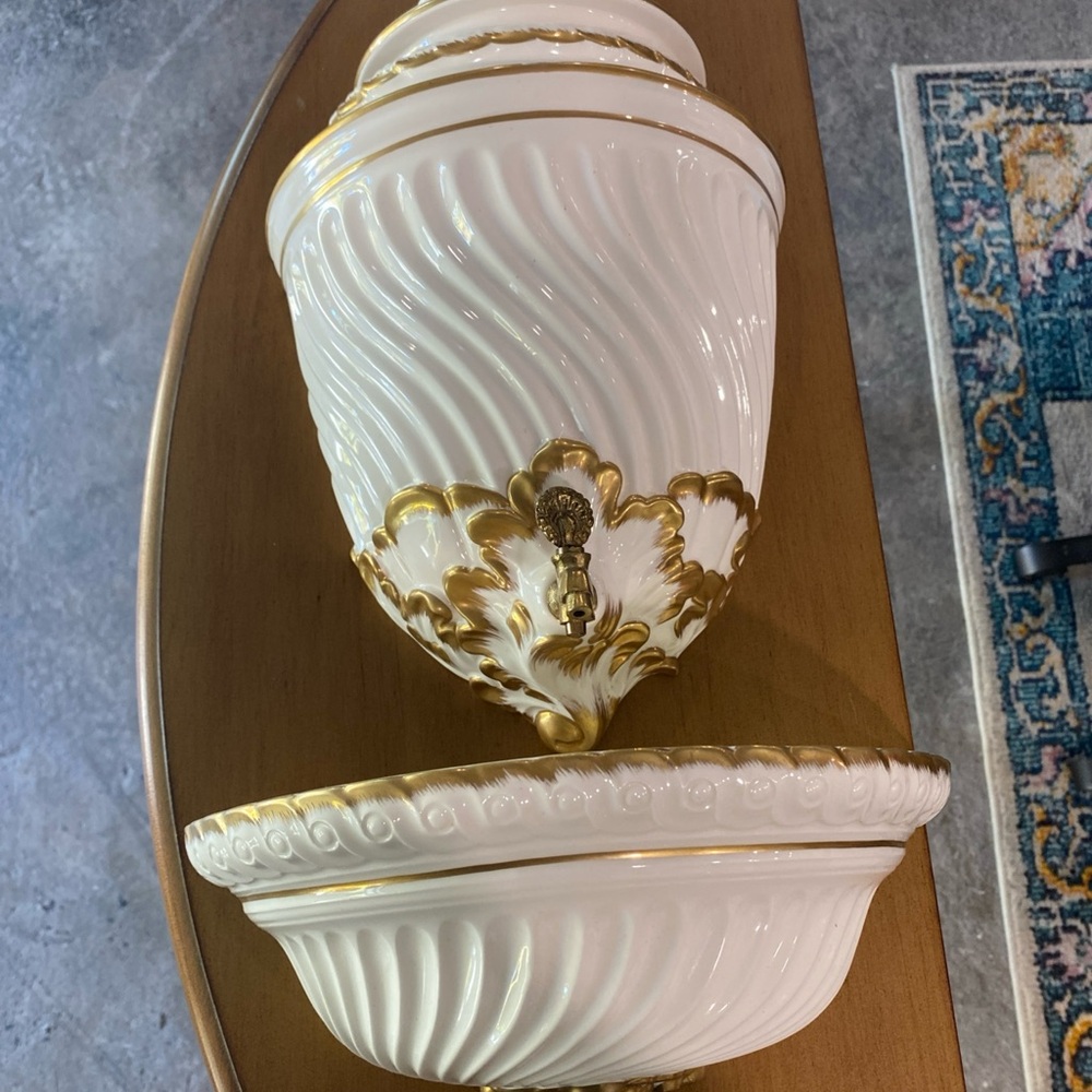 Vintage Italian Porcelain Lavabo Wall Pocket Fountain Wash Basin 24K Gold